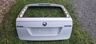 Kufor Škoda Superb combi 2 pred fl