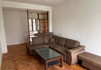 Rezervované - Na predaj 3- izbový byt v Ružinove na ulici Ur