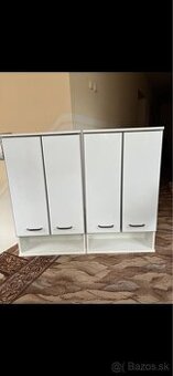 Biela závesná skrinka s úložným priestorom - 2ks