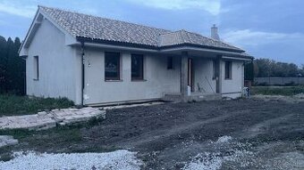 Predám novostavbu v obci Lipové pri Veľkom Mederi