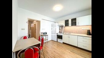 Prenájom | 2-izbový byt po rekonštrukcii s balkónom, Martin - 1