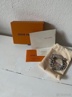 Louis vuitton naramok
