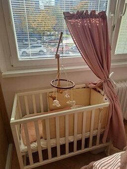 Postielka znacky Roba s matracom