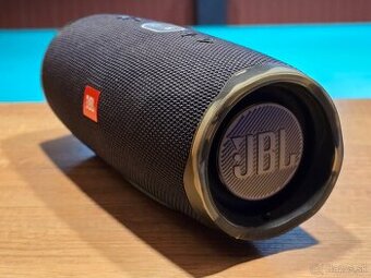 Predam JBL charge 4