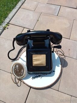 Originálne dekorácie: porcelán, telefón, keramika