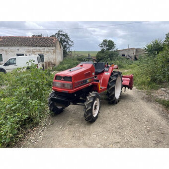 Traktor Mitsubishi MT20 - 1
