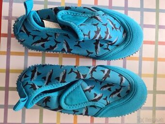 Topanky do mora, jazera