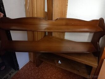 Predám drevenú poličku