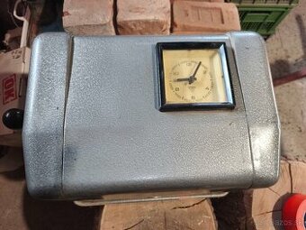 Predám dochádzkový terminál na karty