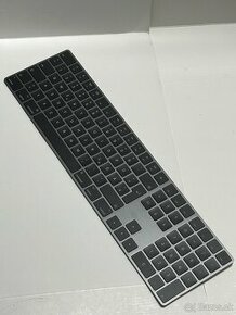 Apple magic keyboard - Bezdrôtová klávesnica čierna