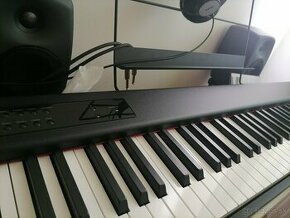Korg D1 digitálne piano