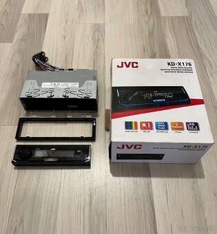 Predám autorádio JVC