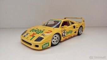 1:18 FERRARI F40 No 2