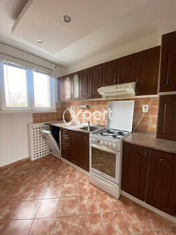 Na prenájom 3 izbový byt s balkónom v centre mesta Dunajsk