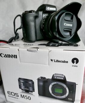 Canon M50