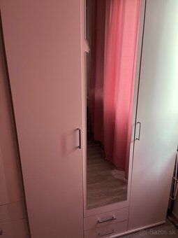Skriňa