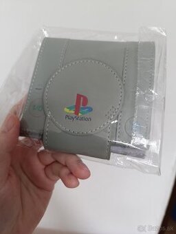 Nová peňaženka Playstation