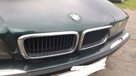 bmw e38 grill mirezky kapoty