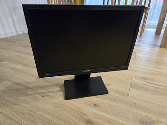 predam monitor SAMSUNG SA45