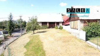 Záhrada o výmere 616m2 a stodola s garážou s výmerou 105m2 v