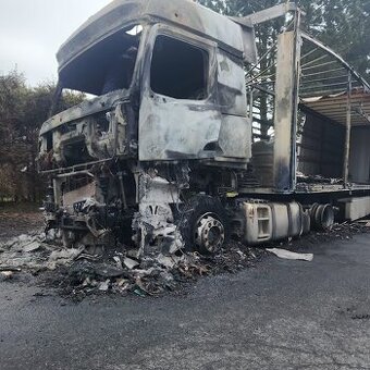 POŠKOZENÝ MERCEDES ACTROS r.2021, EURO 6,STANDART,AUTOMAT