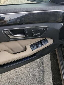 Mercedes Benz triedy E 212 350 CDI