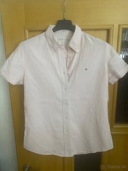 Tommy Hilfiger kosela