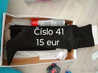 Spoločenské šaty a topánky