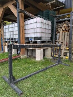 Predám železné, stavebné kozy.