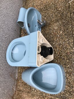 WC geberit, umývadlo vrátane batérie a sifon., pisuár.