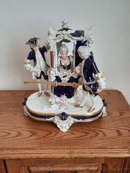 predám porcelán  začky ROYAL DUX  kočiar