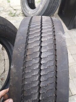 Nákladné pneumatiky 275/70 r22,5