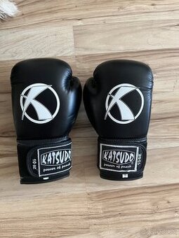 Kickbox výstroj