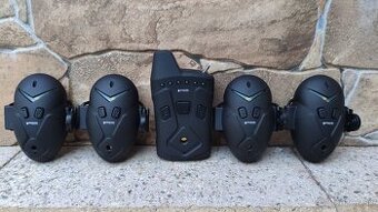 Sumcove otrasove signalizatory s odposluchom