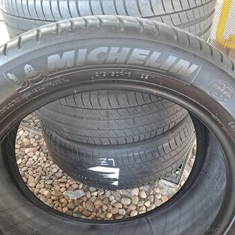 Predam 4ks letne Michelin primacy 3 . 215/50 R18