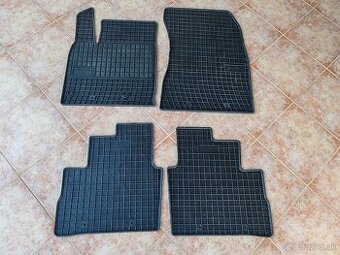 Nissan gumové podlahové rohože - nové