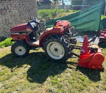 Malotraktor Mitsubishi MT165