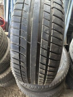 225/55 r16