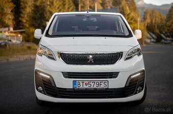 Prenájom Preprava 9 miestnym autom - Peugeot Traveller