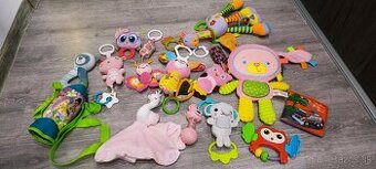 Senzomotorické hračky, termoobal a hryzadlá pre bábätko