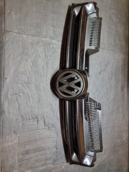 Predám Prednú Masku Chladiča VW Golf 5