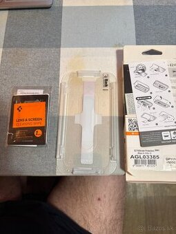 Spigen Glas tR EZ Fit tvrdene sklo iPhone 14/13 pro/13