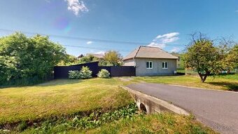 Priestranný dom na bývanie aj komerčné účely, H. Tesáre