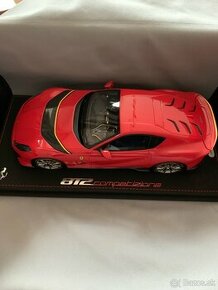 Ferrari 812 Competizione 1/18 BBR červená/šedá