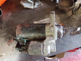 Starter Škoda octavia 2 fl CAY