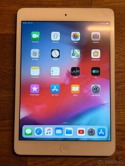Tablet Apple Mini 2 32 GB TOP STAV + Panzer glass