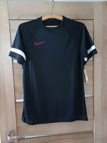 Nike pánske tričko L