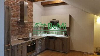 Prenájom 1 izbový podkrovný byt - apartmán, Nitra, Štefániko
