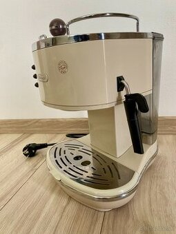 Kávovar DeLonghi