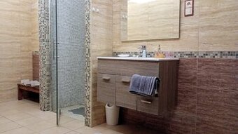 2.izb. apartmán so saunou Poprad-Veľká,vlastný vstup z dvora